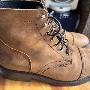 Thursday boots company safari